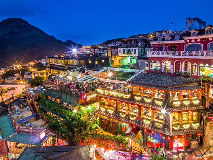 Check-in làng cổ Jiuffen nổi tiếng Đài Loan